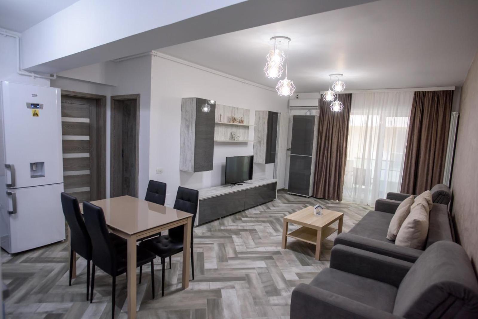 Sophia 2 & Moonlight Apartaments Мамая Екстериор снимка