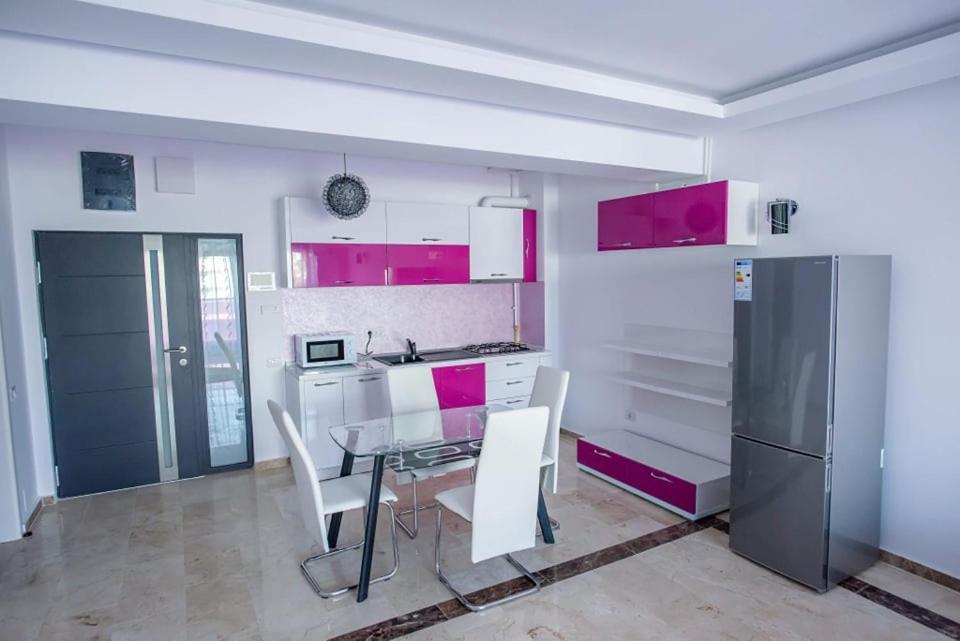 Sophia 2 & Moonlight Apartaments Мамая Екстериор снимка
