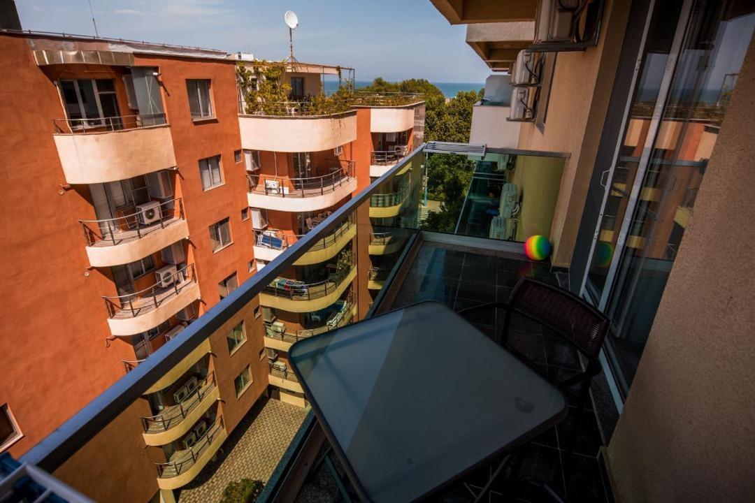 Sophia 2 & Moonlight Apartaments Мамая Екстериор снимка